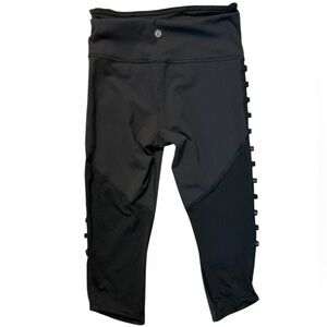 Lululemon Black Cropped Leggings Size 4 High Rise Workout Pants